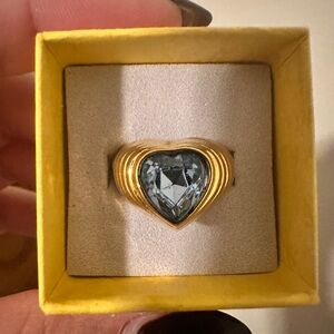 Vintage Avon Bezel Heart Ring